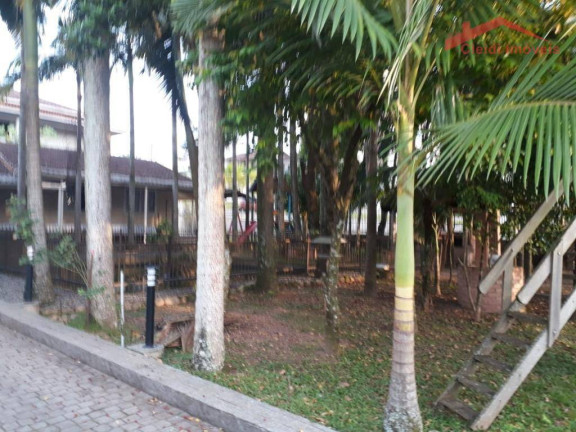 Imagem Casa com 3 Quartos à Venda, 130 m² em Floresta - Joinville Imagem Casa com 3 Quartos à Venda, 130 m² em Floresta - Joinville