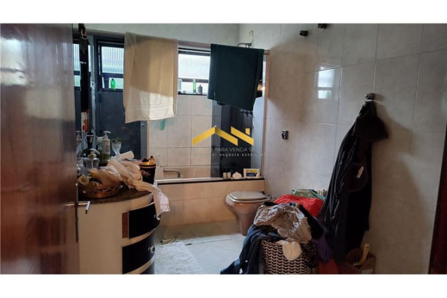 Imagem Casa com 4 Quartos à Venda, 245 m² em Jardim Prudência - São Paulo