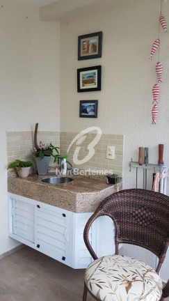 Imagem Apartamento com 3 Quartos para Temporada, em Bombas - Bombinhas Imagem Apartamento com 3 Quartos para Temporada, em Bombas - Bombinhas