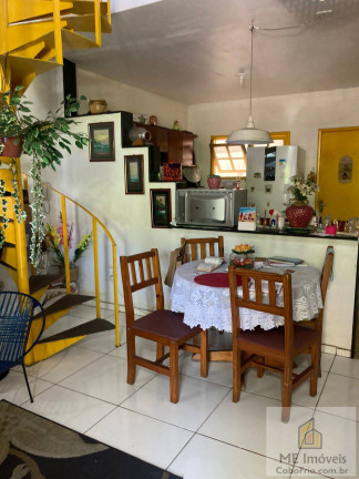 Imagem Casa de Condomínio com 2 Quartos à Venda, 32 m² em Vila Blanche - Cabo Frio