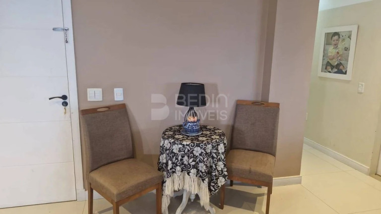 Imagem Apartamento com 4 Quartos à Venda, 213 m² em Centro - Balneário Camboriú Imagem Apartamento com 4 Quartos à Venda, 213 m² em Centro - Balneário Camboriú