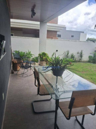 Imagem Casa com 4 Quartos à Venda, 300 m² em Santo Antonio - Eusébio