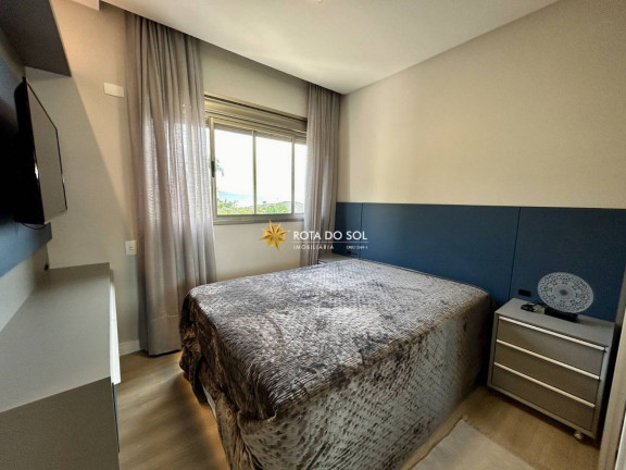 Imagem Apartamento com 4 Quartos à Venda, 157 m² em Centro - Bombinhas