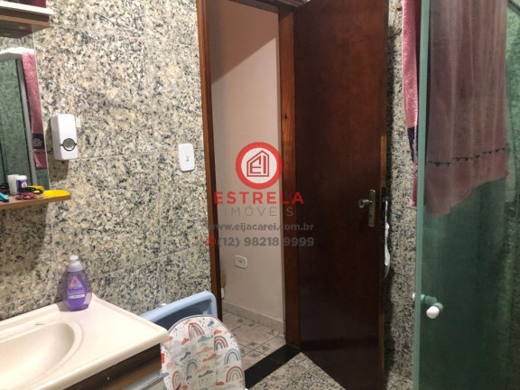 Imagem Casa com 4 Quartos à Venda, 240 m² em Centro - Jacareí Imagem Casa com 4 Quartos à Venda, 240 m² em Centro - Jacareí