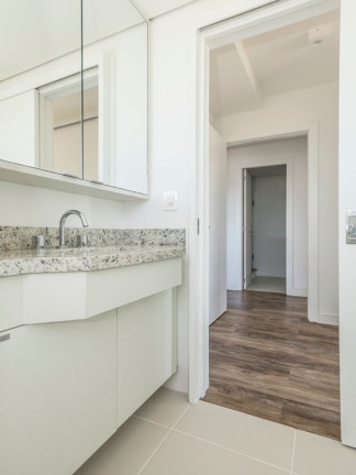 Imagem Apartamento com 3 Quartos à Venda, 76 m² em Menino Deus - Porto Alegre Imagem Apartamento com 3 Quartos à Venda, 76 m² em Menino Deus - Porto Alegre