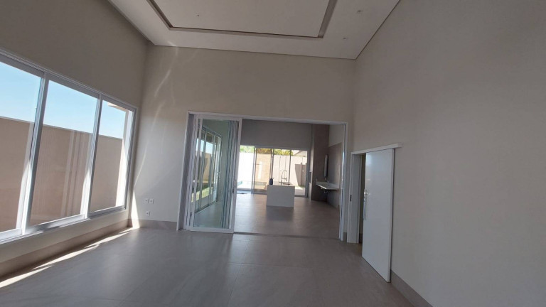 Imagem Casa com 3 Quartos à Venda, 477 m² em Condomínio Florais Itália - Cuiabá