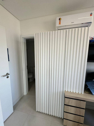 Imagem Apartamento com 2 Quartos à Venda, 69 m² em Centro - Florianópolis
