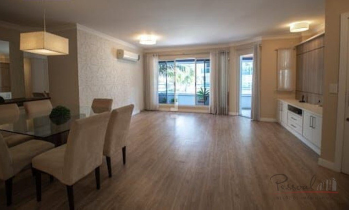 Imagem Apartamento com 4 Quartos à Venda, 206 m² em Centro - Florianópolis Imagem Apartamento com 4 Quartos à Venda, 206 m² em Centro - Florianópolis