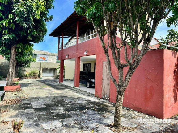 Imagem Casa com 7 Quartos à Venda, 731 m² em Montese - Fortaleza Imagem Casa com 7 Quartos à Venda, 731 m² em Montese - Fortaleza