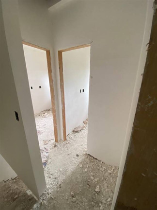 Imagem Casa com 2 Quartos à Venda, 55 m² em Jardim Silmara - Praia Grande Imagem Casa com 2 Quartos à Venda, 55 m² em Jardim Silmara - Praia Grande