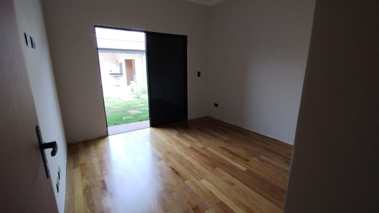 Imagem Casa com 3 Quartos à Venda, 126 m² em Jardim Do Lago - Atibaia Imagem Casa com 3 Quartos à Venda, 126 m² em Jardim Do Lago - Atibaia
