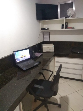 Imagem Imóvel com 2 Quartos à Venda, 140 m² em Centro - Contagem