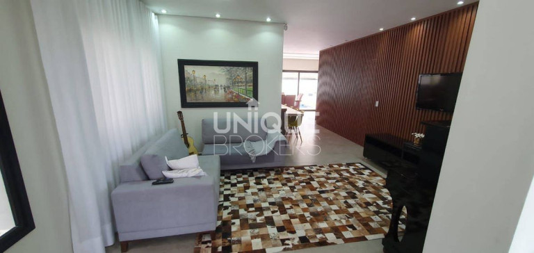 Imagem Casa de Condomínio com 3 Quartos à Venda, 250 m² em Parque Residencial Eloy Chaves - Jundiaí