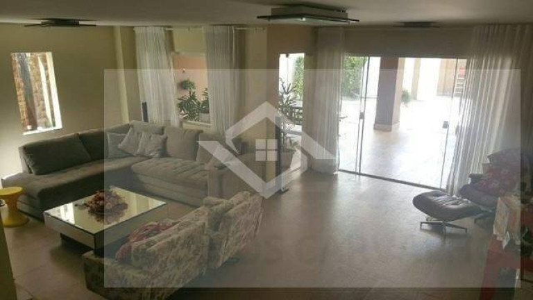 Imagem Casa com 3 Quartos à Venda, 238 m² em Campo Grande - Rio De Janeiro