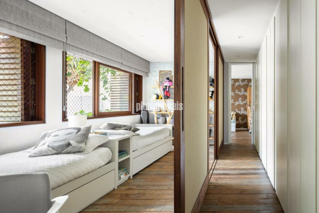 Imagem Casa com 3 Quartos à Venda, 220 m² em Jardim Paulista - São Paulo