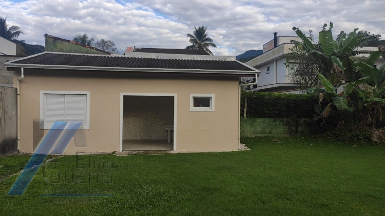 Imagem Casa com 3 Quartos à Venda, 238 m² em Horto Florestal - Ubatuba Imagem Casa com 3 Quartos à Venda, 238 m² em Horto Florestal - Ubatuba