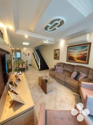 Imóvel com 4 Quartos à Venda, 228 m² em Embaré - Santos