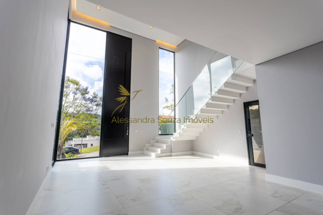 Imagem Casa com 5 Quartos à Venda, 392 m² em Cidade Tamboré - Santana De Parnaíba Imagem Casa com 5 Quartos à Venda, 392 m² em Cidade Tamboré - Santana De Parnaíba