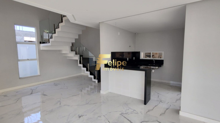 Imagem Casa com 3 Quartos à Venda, 240 m² em Itapebussu - Guarapari