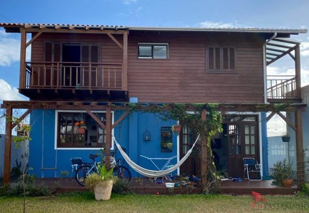 Sobrado com 3 Quartos à Venda, 114 m² em Morada Das Palmeiras - Torres