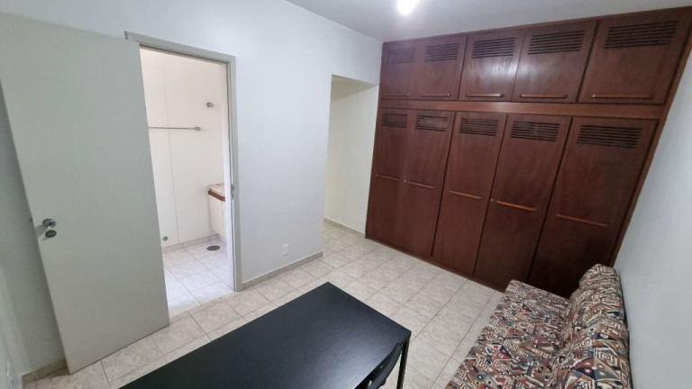 Imagem Apartamento com 3 Quartos à Venda, 157 m² em Astúrias - Guarujá