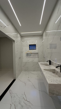 Imagem Casa com 4 Quartos à Venda, 218 m² em Jardim Presidente - Goiânia Imagem Casa com 4 Quartos à Venda, 218 m² em Jardim Presidente - Goiânia