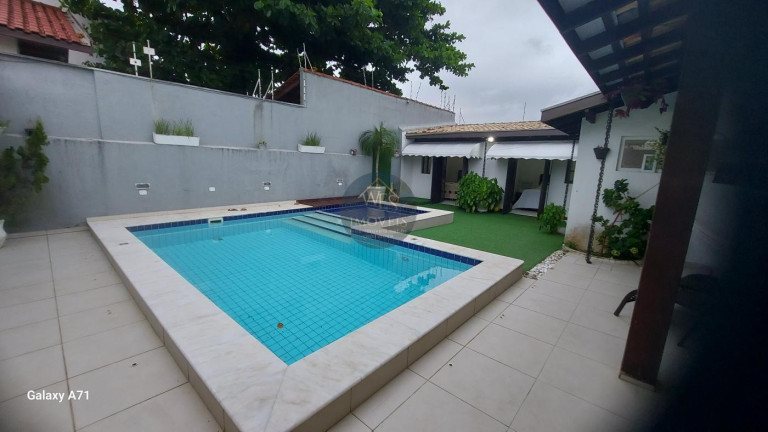 Imagem Casa com 5 Quartos à Venda, 400 m² em Cibratel I - Itanhaém Imagem Casa com 5 Quartos à Venda, 400 m² em Cibratel I - Itanhaém