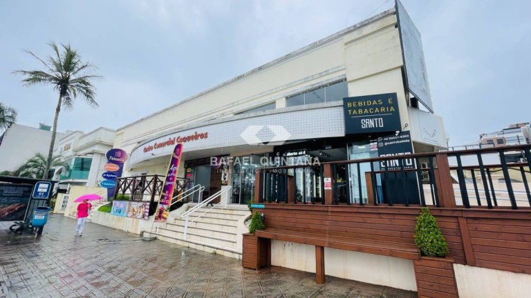 Ponto Comercial à Venda, 1.262 m² em Coqueiros - Florianópolis