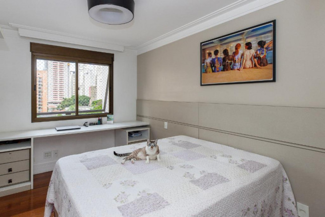 Imagem Imóvel com 4 Quartos à Venda, 196 m² em Indianópolis - São Paulo Imagem Imóvel com 4 Quartos à Venda, 196 m² em Indianópolis - São Paulo