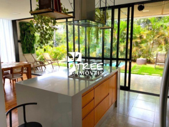 Imagem Casa com 3 Quartos à Venda, 390 m² em Jardim Das Cerejeiras - Arujá Imagem Casa com 3 Quartos à Venda, 390 m² em Jardim Das Cerejeiras - Arujá