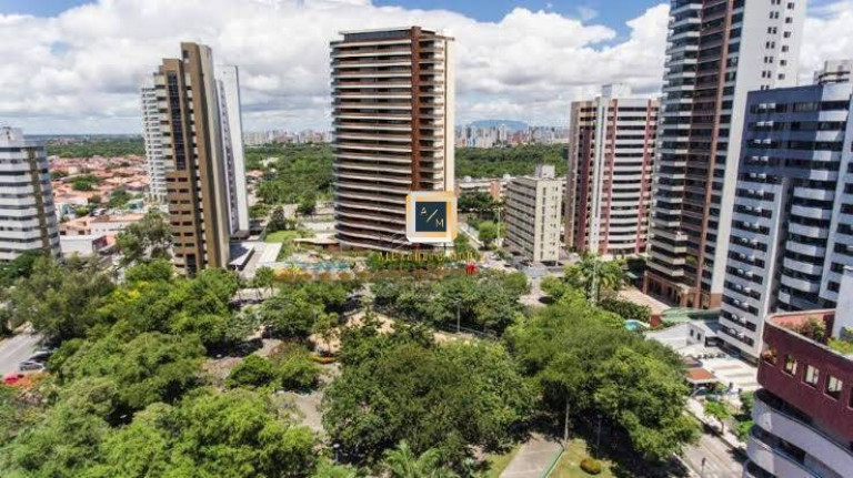 Imagem Apartamento com 5 Quartos à Venda, 220 m² em Cocó - Fortaleza Imagem Apartamento com 5 Quartos à Venda, 220 m² em Cocó - Fortaleza