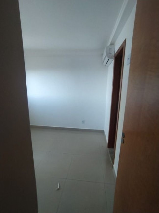 Imagem Apartamento com 3 Quartos à Venda, 74 m² em Vila Rosa - Goiânia