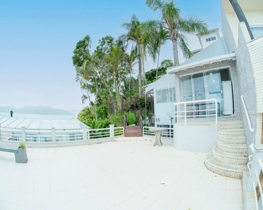 Imagem Casa com 7 Quartos à Venda, 800 m² em Praia De Fora - Palhoça Imagem Casa com 7 Quartos à Venda, 800 m² em Praia De Fora - Palhoça