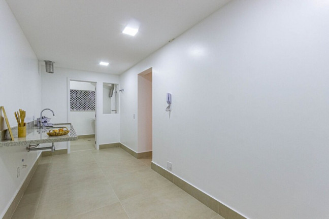 Imagem Imóvel com 3 Quartos à Venda, 100 m² em Copacabana - Rio De Janeiro