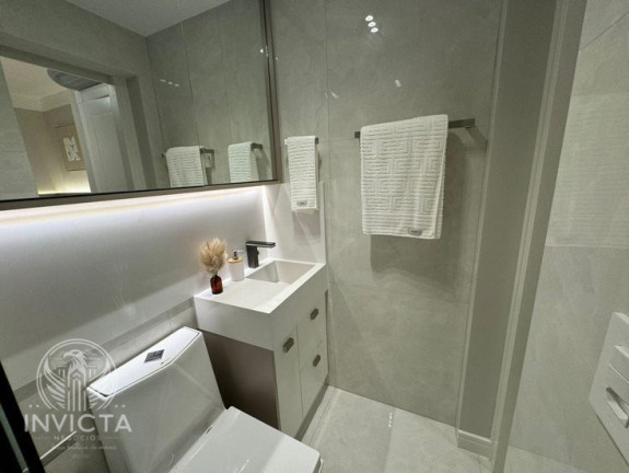 Imagem Apartamento com 2 Quartos à Venda, 78 m² em Centro - Balneário Camboriú Imagem Apartamento com 2 Quartos à Venda, 78 m² em Centro - Balneário Camboriú