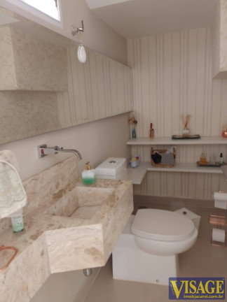 Imagem Casa de Condomínio com 3 Quartos à Venda, em Pq. California - Jacareí Imagem Casa de Condomínio com 3 Quartos à Venda, em Pq. California - Jacareí
