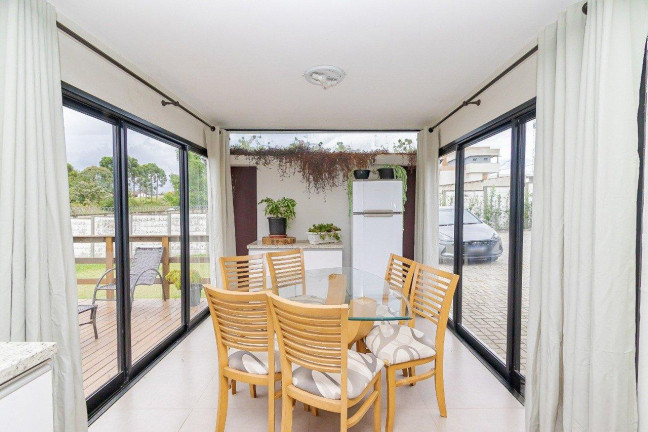 Imagem Casa de Condomínio com 4 Quartos à Venda, 289 m² em Ferraria - Campo Largo