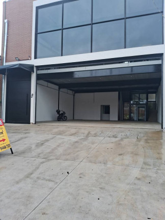 Imóvel Comercial para Alugar, 372 m² em Marchi - São Paulo