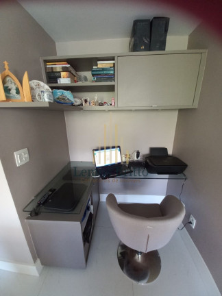 Imagem Imóvel com 3 Quartos à Venda, 10 m² em Itaigara - Salvador Imagem Imóvel com 3 Quartos à Venda, 10 m² em Itaigara - Salvador
