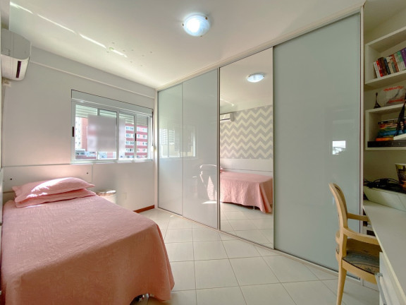 Imagem Apartamento com 2 Quartos à Venda, 207 m² em Estreito - Florianópolis