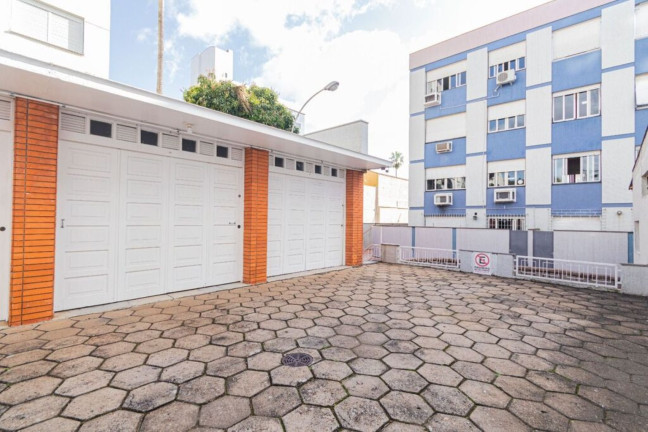 Imagem Imóvel com 3 Quartos à Venda, 105 m² em Menino Deus - Porto Alegre Imagem Imóvel com 3 Quartos à Venda, 105 m² em Menino Deus - Porto Alegre