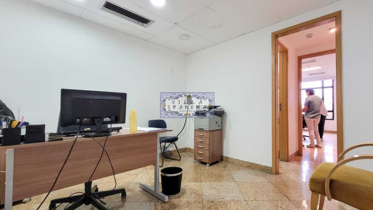 Imagem Sala Comercial à Venda, 40 m² em Barra Da Tijuca - Rio De Janeiro Imagem Sala Comercial à Venda, 40 m² em Barra Da Tijuca - Rio De Janeiro