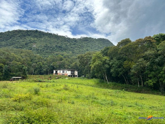 Imagem Imóvel com 8 Quartos à Venda, 900 m² em Serrinha - Teresópolis Imagem Imóvel com 8 Quartos à Venda, 900 m² em Serrinha - Teresópolis