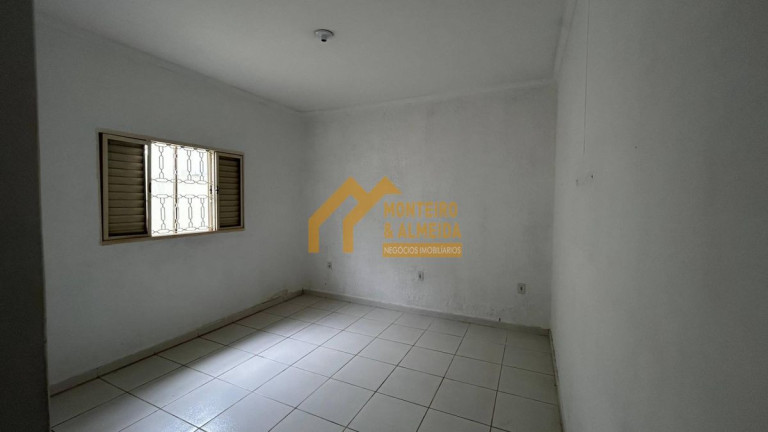 Imagem Casa com 2 Quartos à Venda, 105 m² em Vila Carolina - Itapetininga Imagem Casa com 2 Quartos à Venda, 105 m² em Vila Carolina - Itapetininga