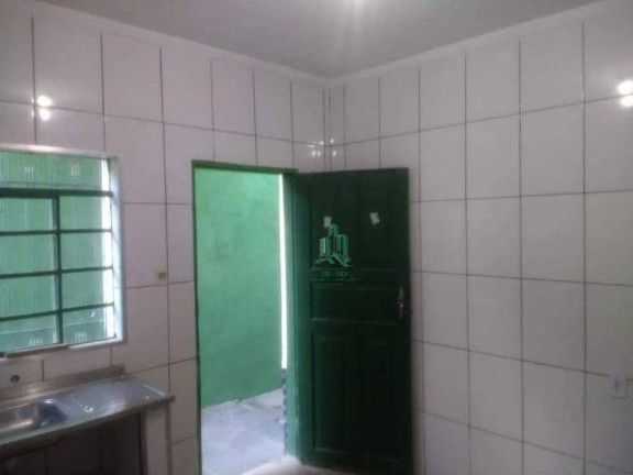 Imagem Casa com 4 Quartos à Venda, 215 m² em Cidade Soberana - Guarulhos