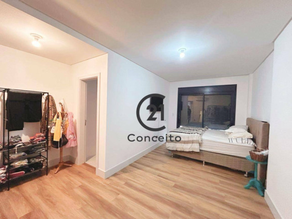 Imagem Apartamento com 3 Quartos à Venda, 205 m² em Canto - Florianópolis Imagem Apartamento com 3 Quartos à Venda, 205 m² em Canto - Florianópolis