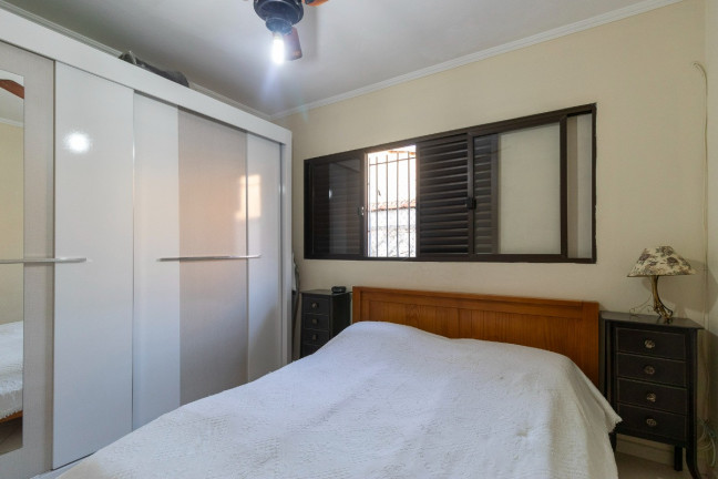 Imagem Casa com 3 Quartos à Venda, 184 m² em Vila Gumercindo - São Paulo