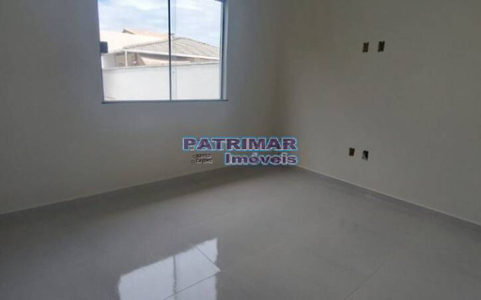 Imagem Casa com 3 Quartos à Venda, 369 m² em Itaipuaçu - Maricá Imagem Casa com 3 Quartos à Venda, 369 m² em Itaipuaçu - Maricá