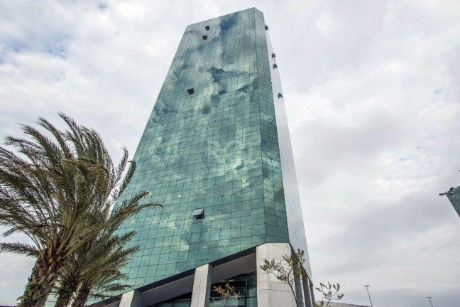 Imagem Imóvel à Venda, 86 m² em Cristal - Porto Alegre Imagem Imóvel à Venda, 86 m² em Cristal - Porto Alegre