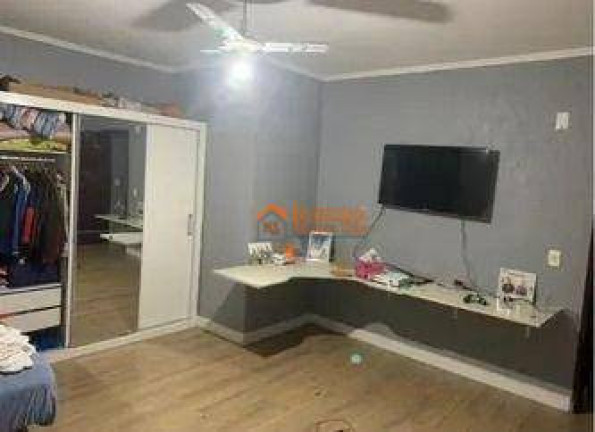 Imagem Sobrado com 3 Quartos à Venda, 352 m² em Jardim Presidente Dutra - Guarulhos Imagem Sobrado com 3 Quartos à Venda, 352 m² em Jardim Presidente Dutra - Guarulhos